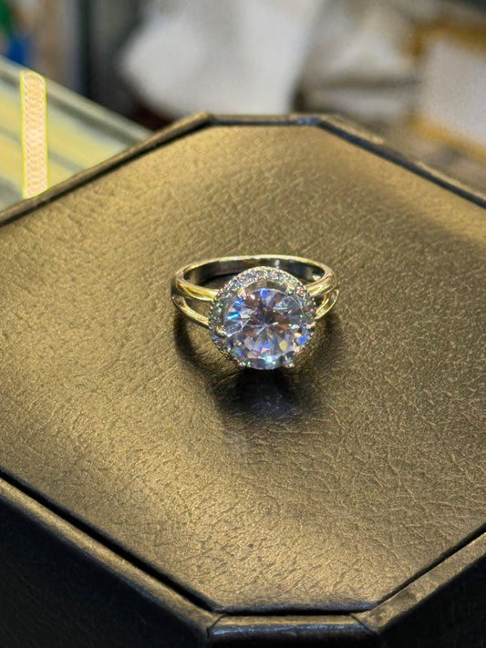 💍 Beautiful Zircon Ring – Timeless Sparkle, Lasting Charm ✨